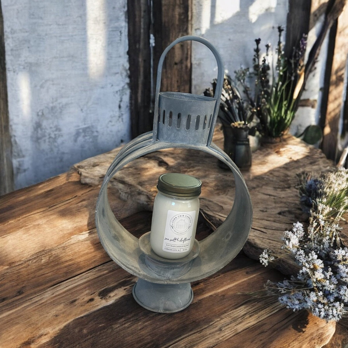 Circle Metal Lantern - Corn Crib Candles